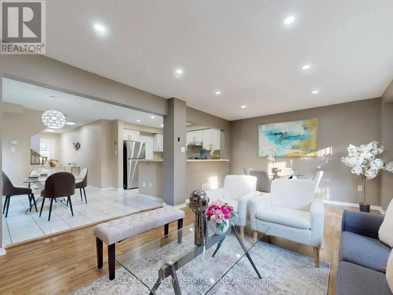 96 - 5230 GLEN ERIN DRIVE