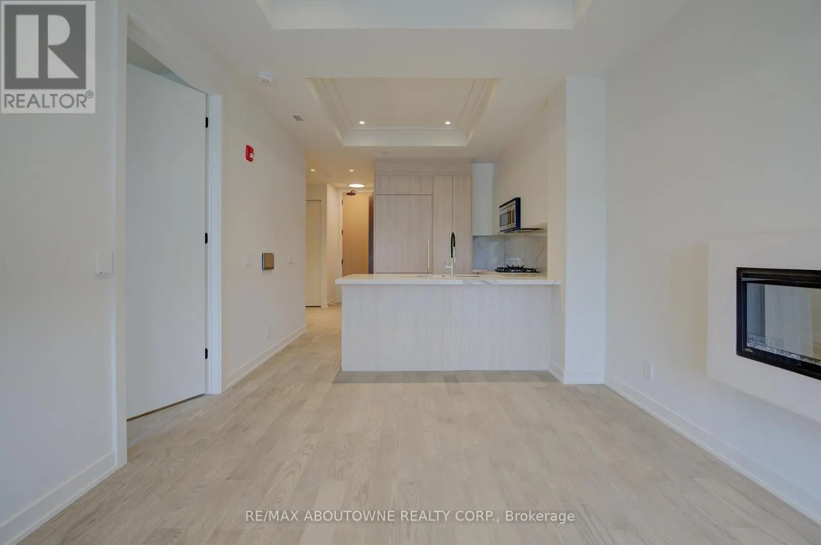314 - 123 MAURICE DRIVE