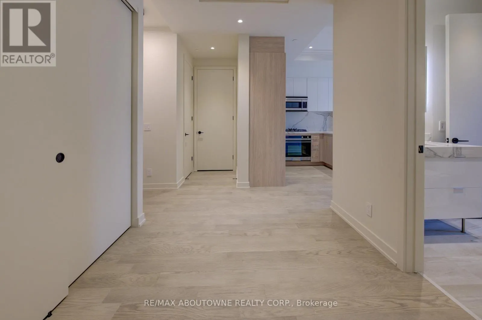 314 - 123 MAURICE DRIVE