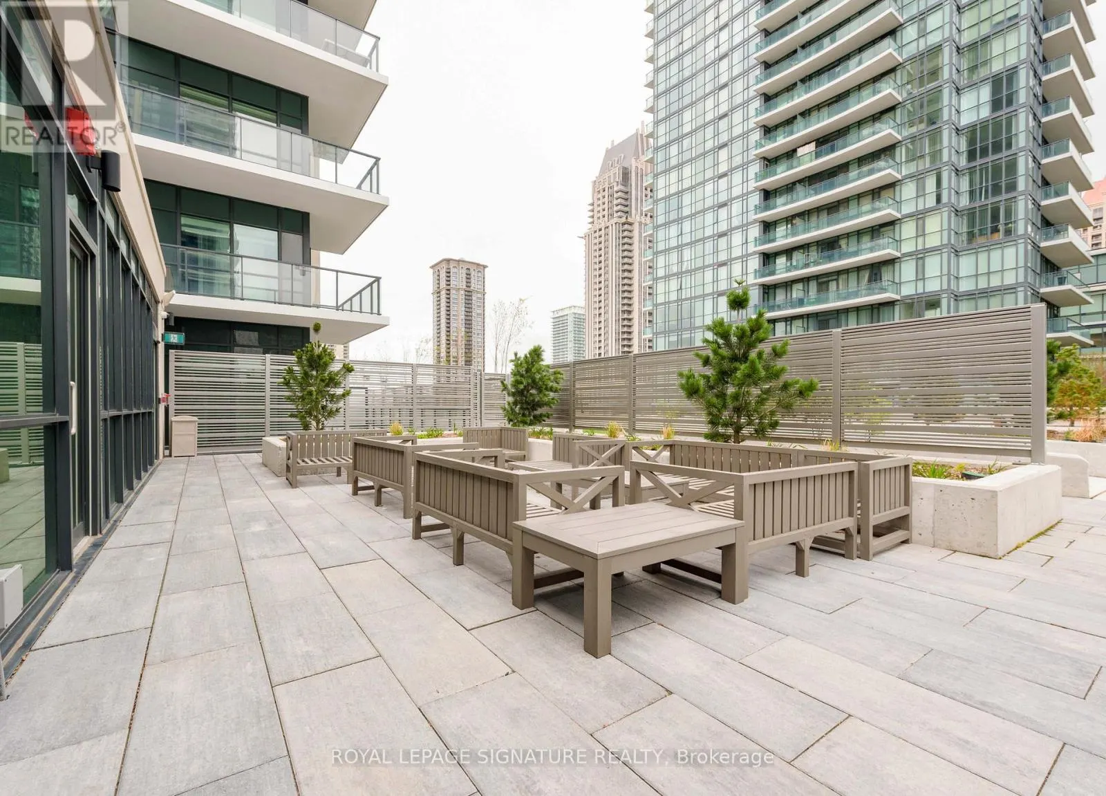 338 - 4085 PARKSIDE VILLAGE DRIVE