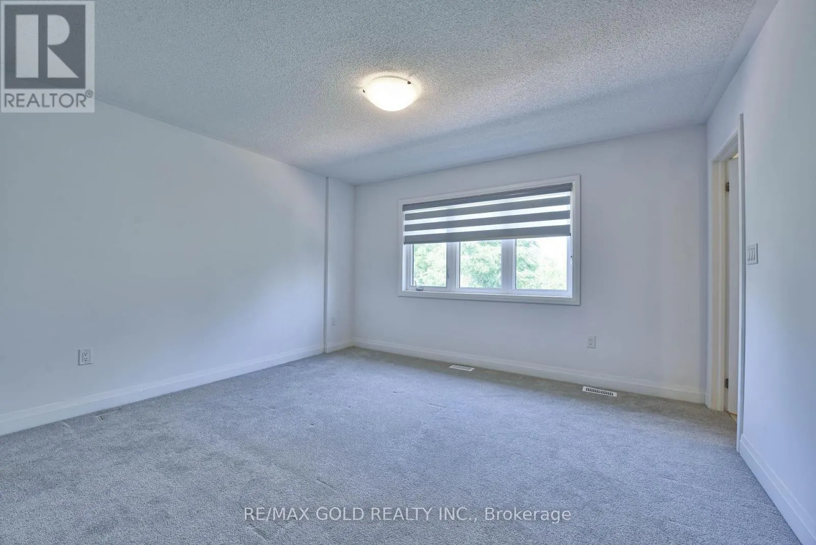 48 WINDTREE WAY