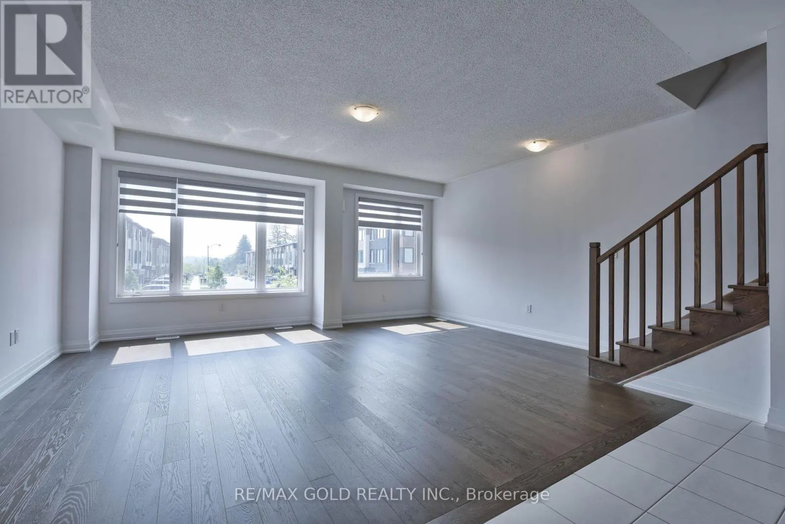 48 WINDTREE WAY
