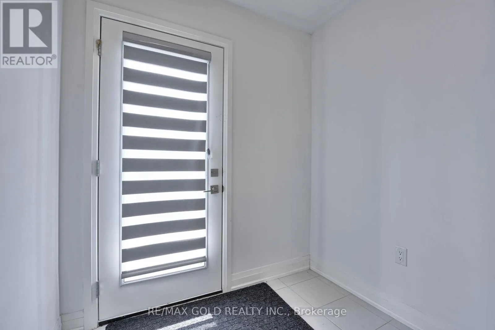 48 WINDTREE WAY