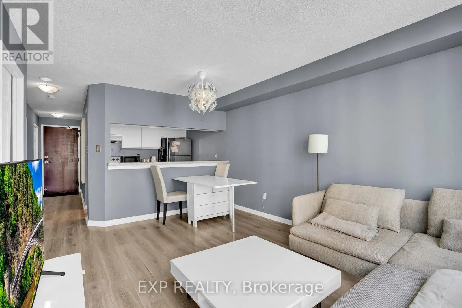 1001 - 101 SUBWAY CRESCENT
