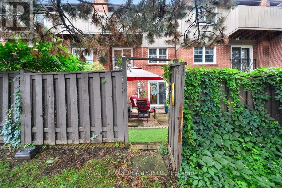103 - 1951 RATHBURN ROAD E