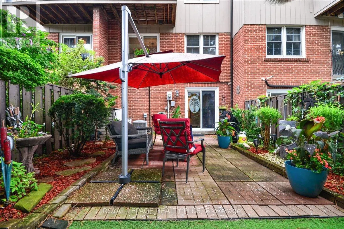 103 - 1951 RATHBURN ROAD E