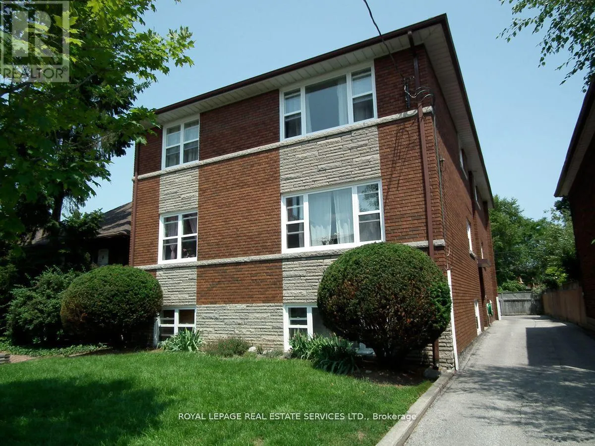 #1 - 61 THIRD STREET
