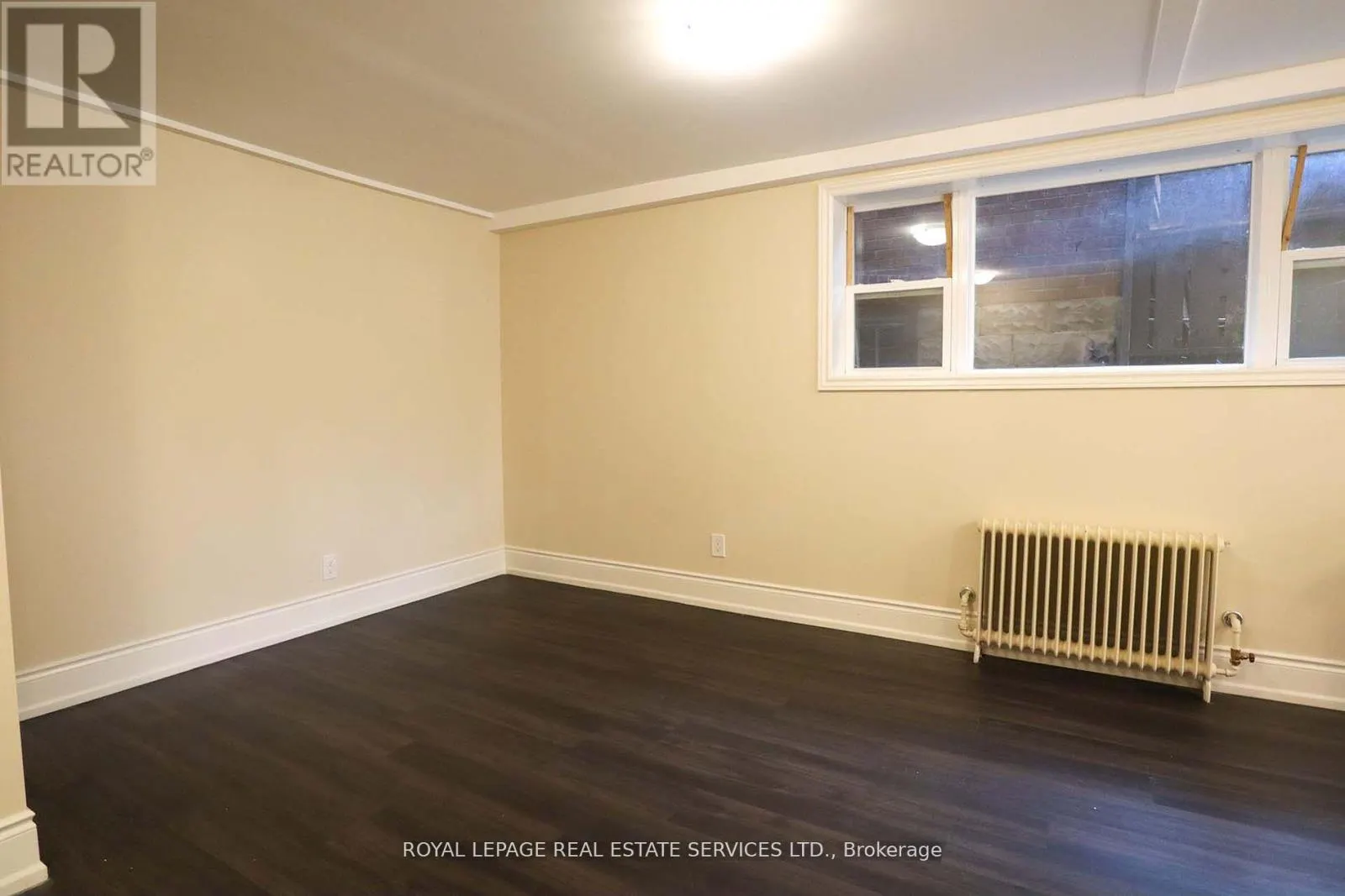#1 - 61 THIRD STREET
