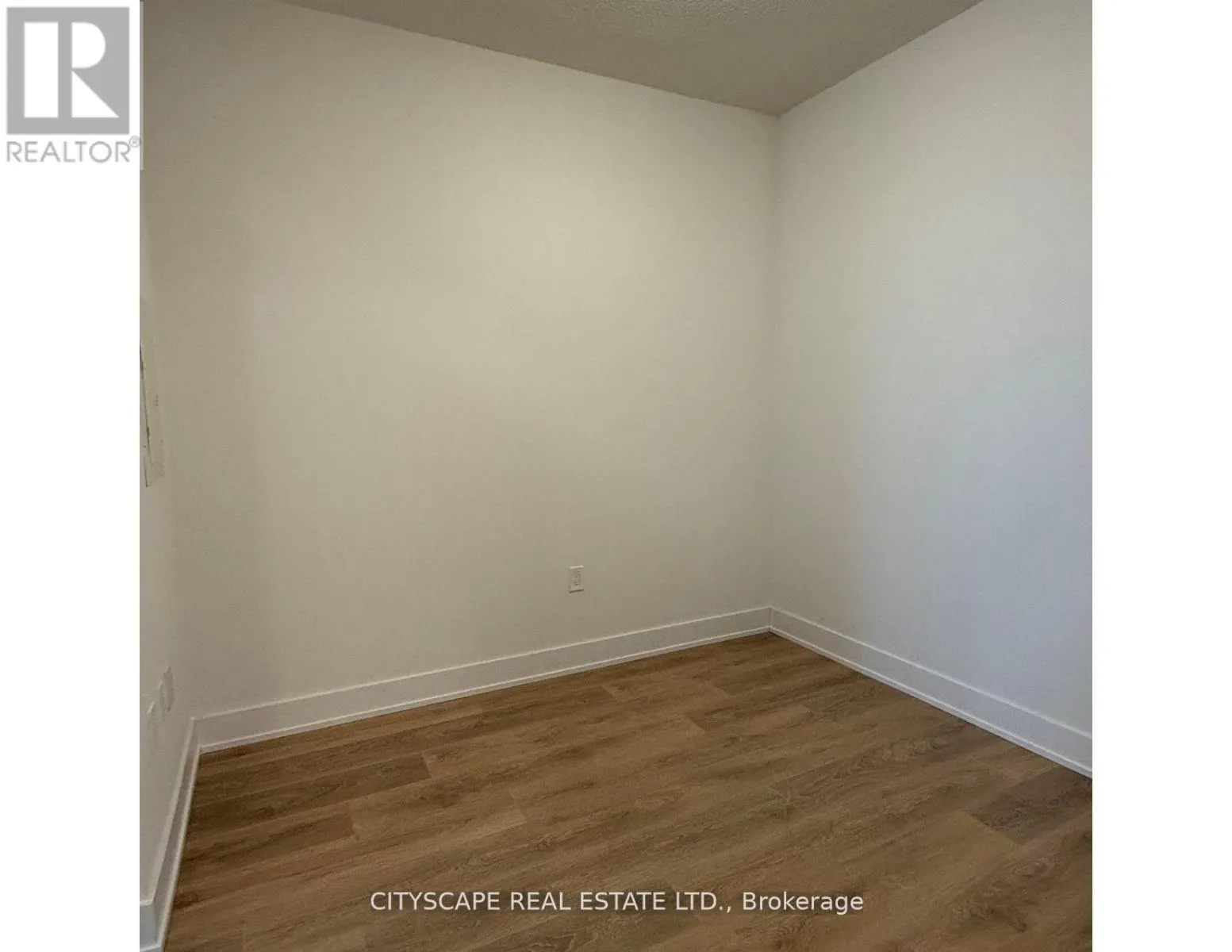 1410 - 202 BURNHAMTHORPE ROAD E