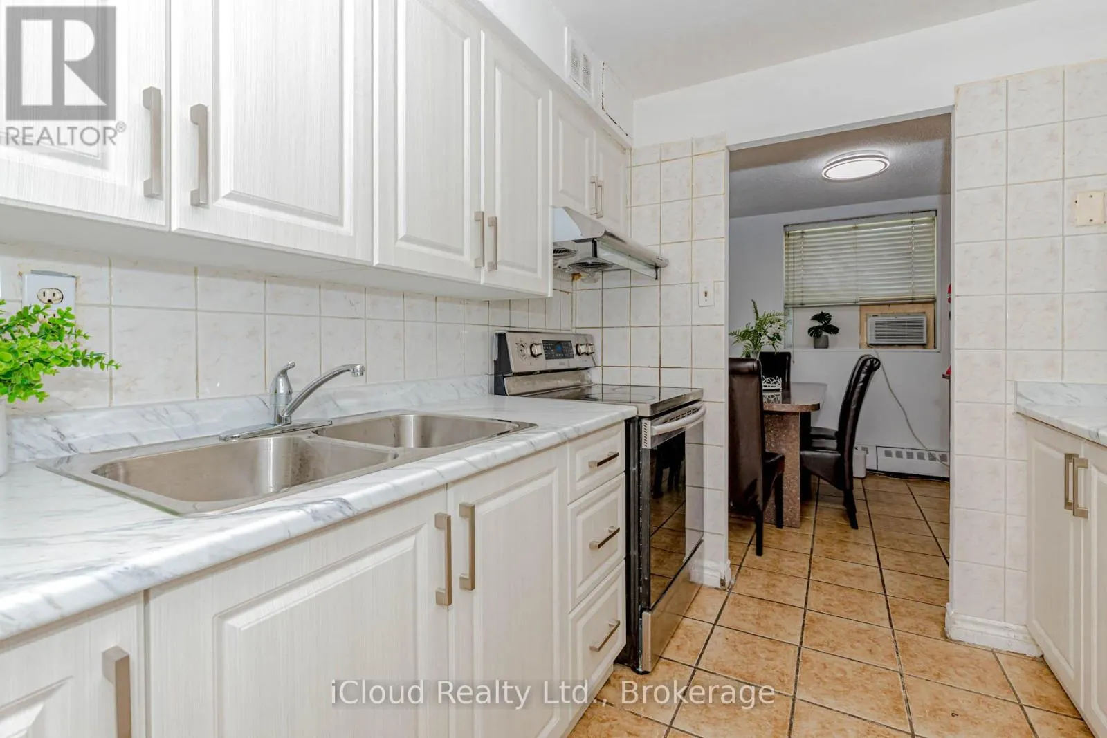 103 - 3555 DERRY ROAD E