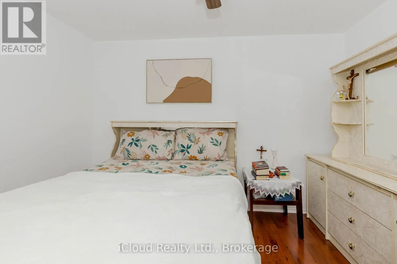 103 - 3555 DERRY ROAD E