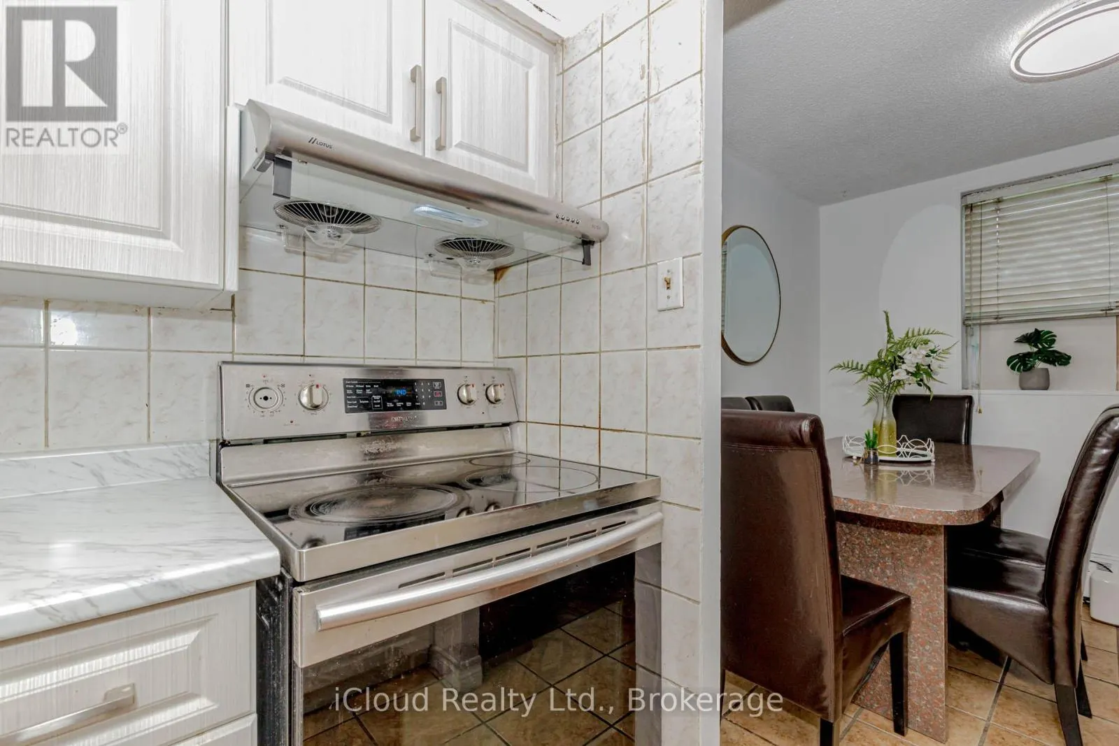 103 - 3555 DERRY ROAD E