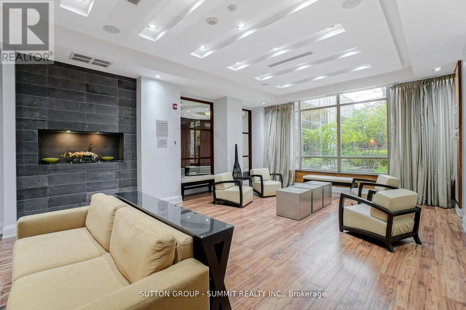 2310 - 310 BURNHAMTHORPE ROAD W