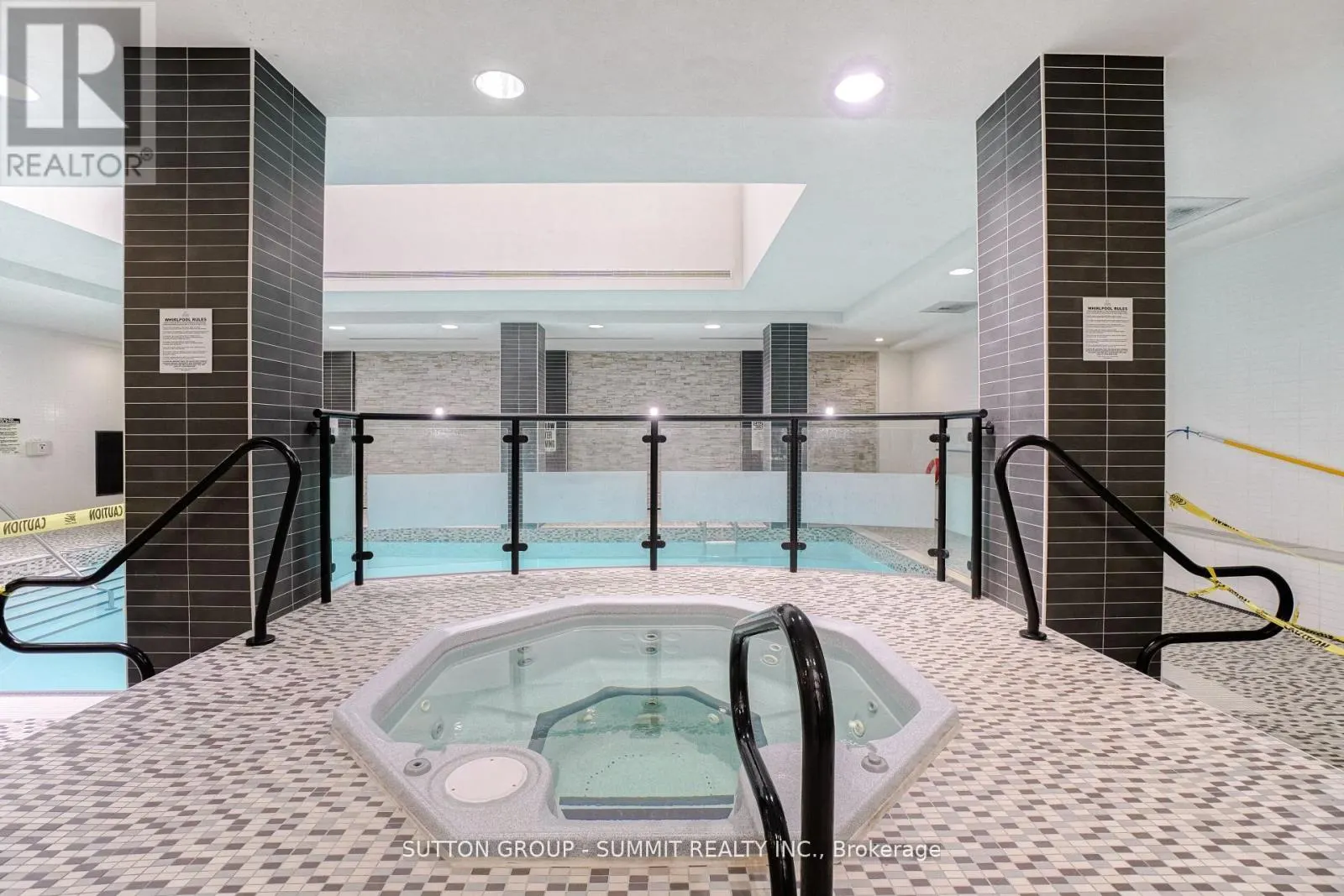 2310 - 310 BURNHAMTHORPE ROAD W