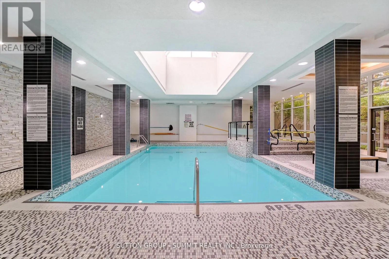 2310 - 310 BURNHAMTHORPE ROAD W