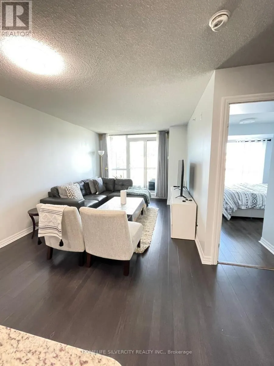 511 - 80 ESTHER LORRIE DRIVE