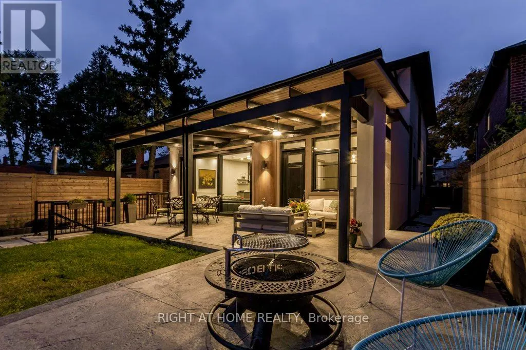 118 MARTIN GROVE ROAD
