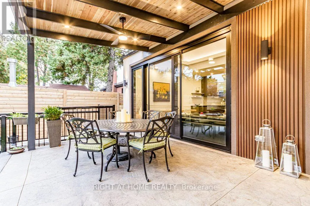 118 MARTIN GROVE ROAD