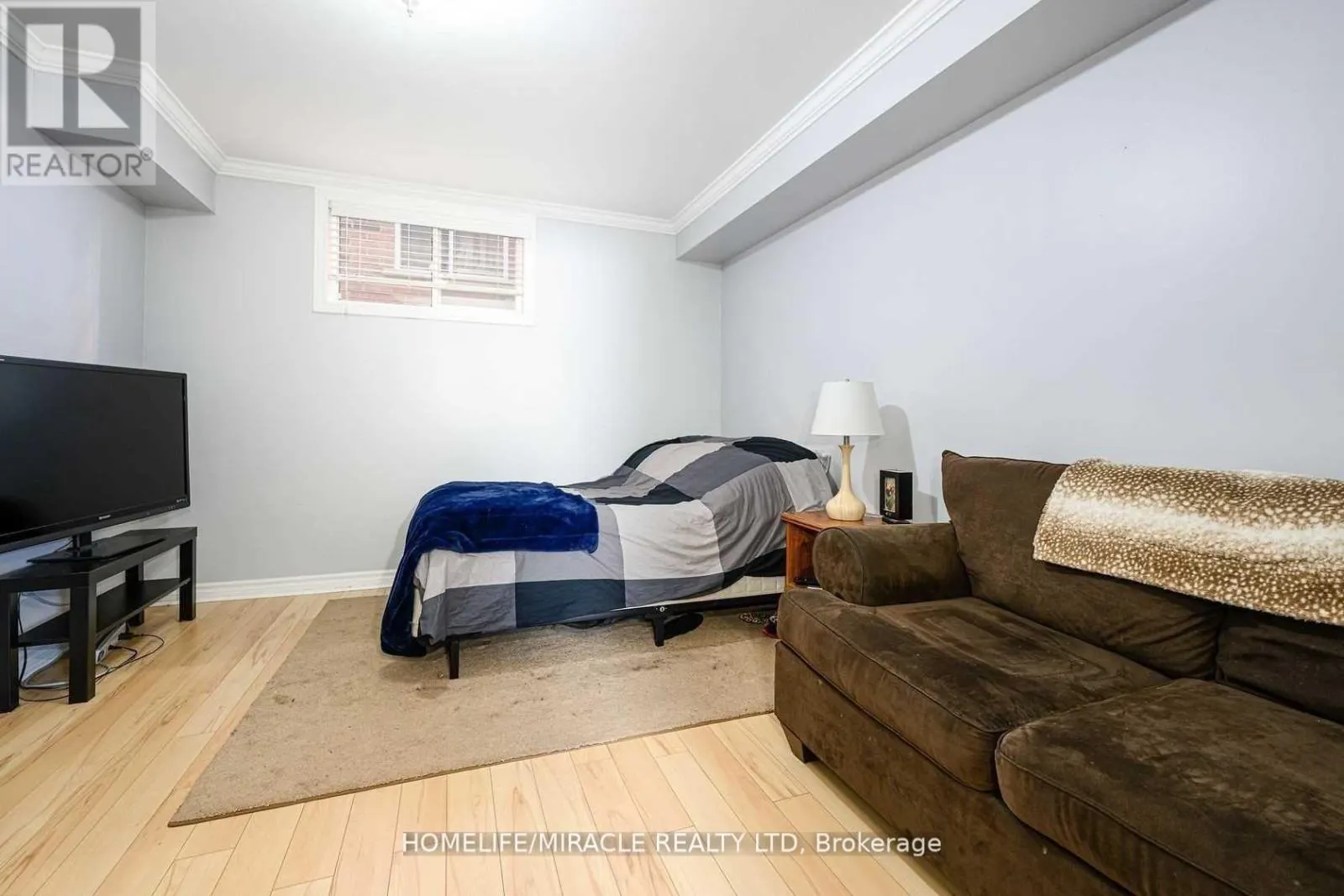 (BSMT.) - 1 LADYWOOD CRESCENT