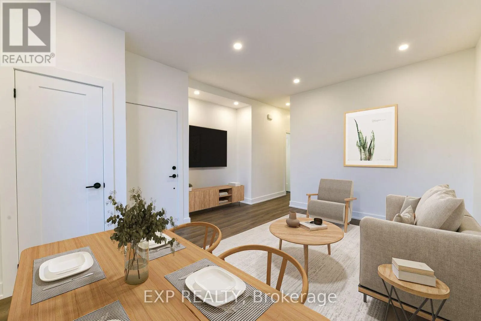 2 - 1250 DAVENPORT AVENUE