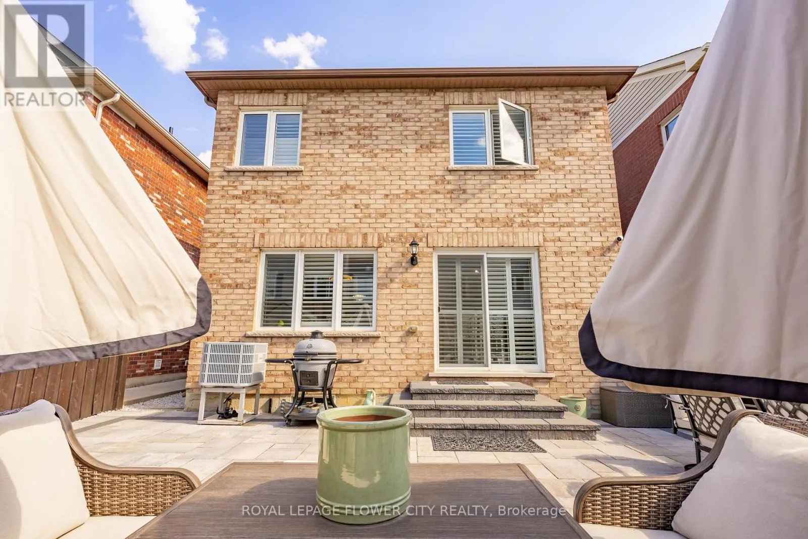 115 VANHORNE CLOSE