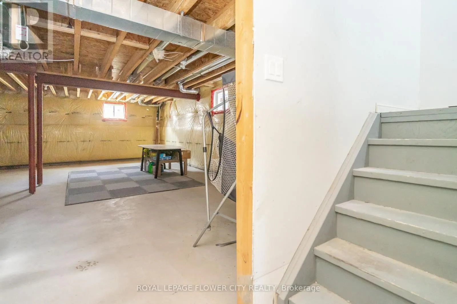115 VANHORNE CLOSE