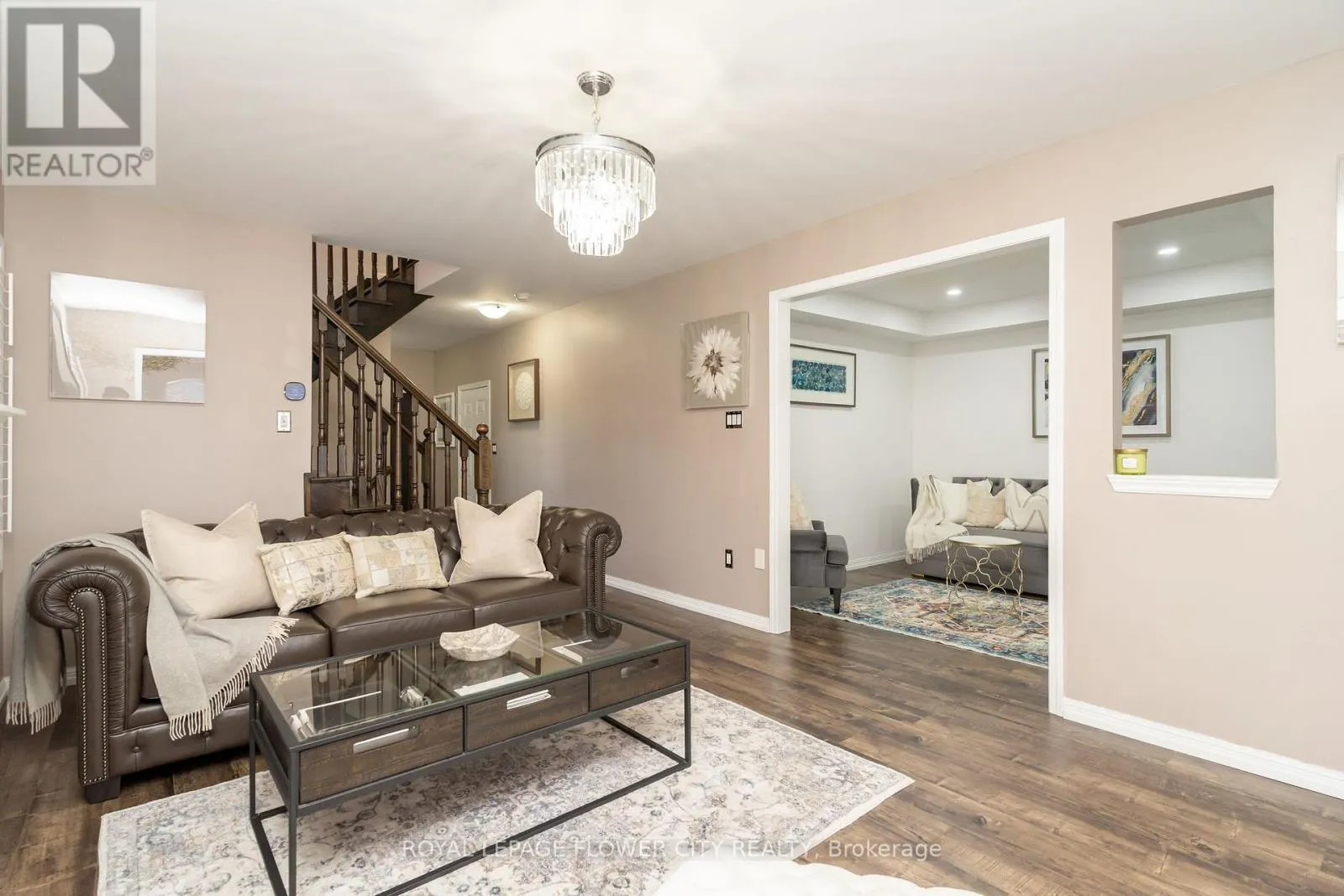 115 VANHORNE CLOSE