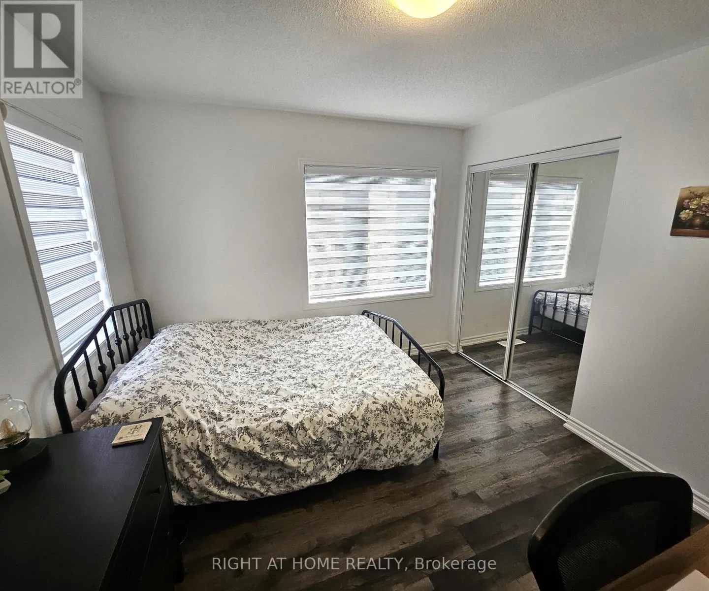 852 ASPEN TERRACE