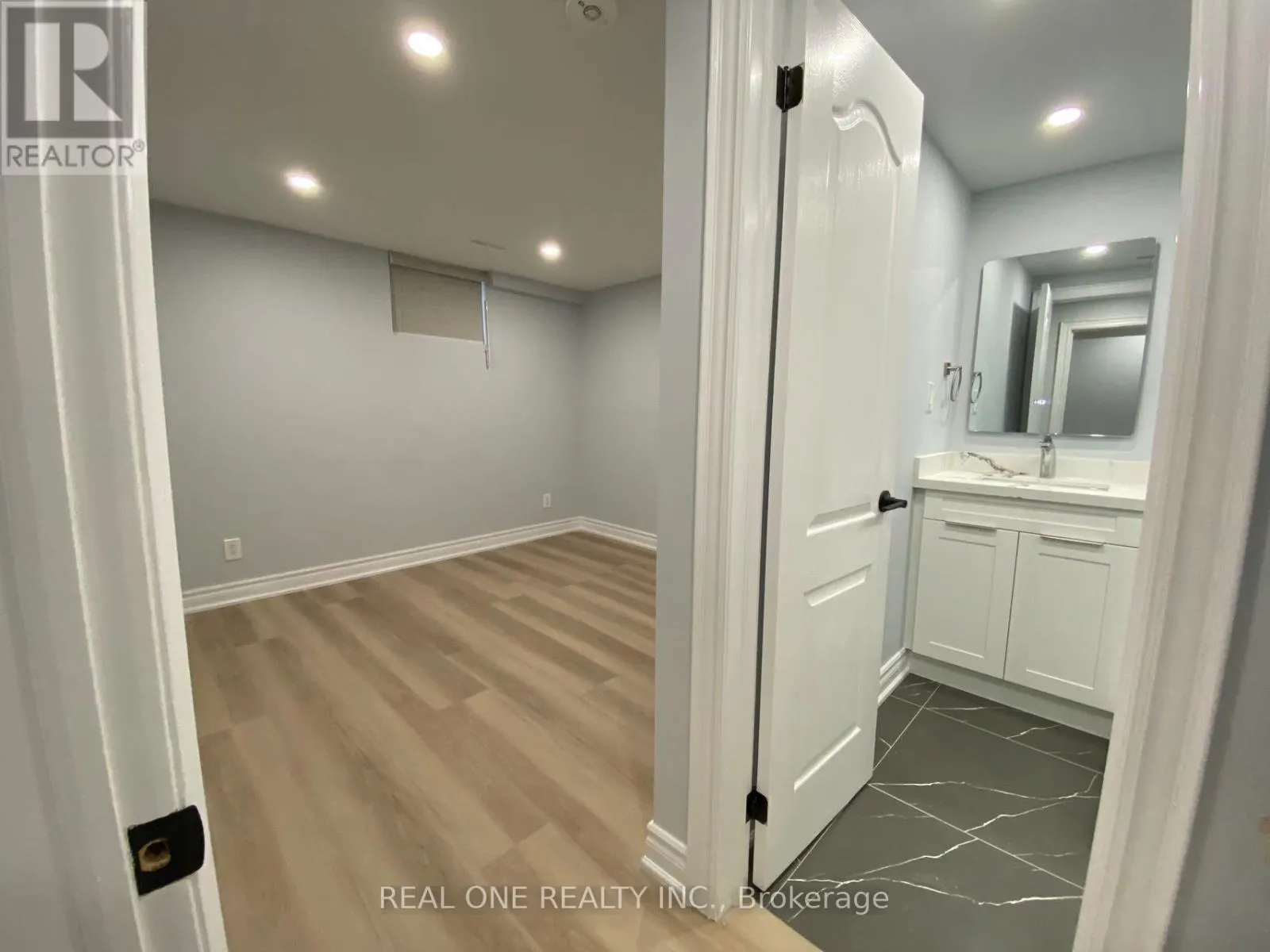 BASEMENT ROOM - 1186 SHADELAND DRIVE