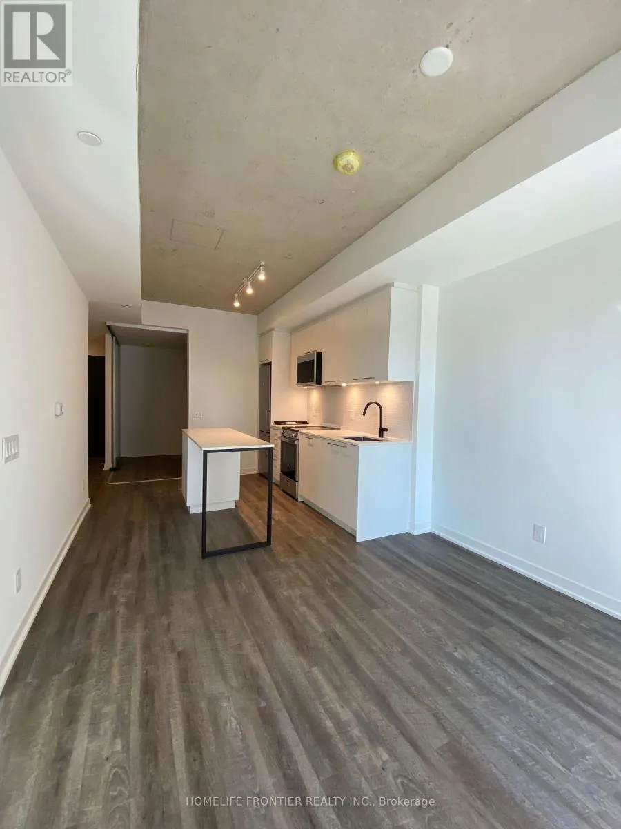 412 - 1808 ST. CLAIR AVENUE W