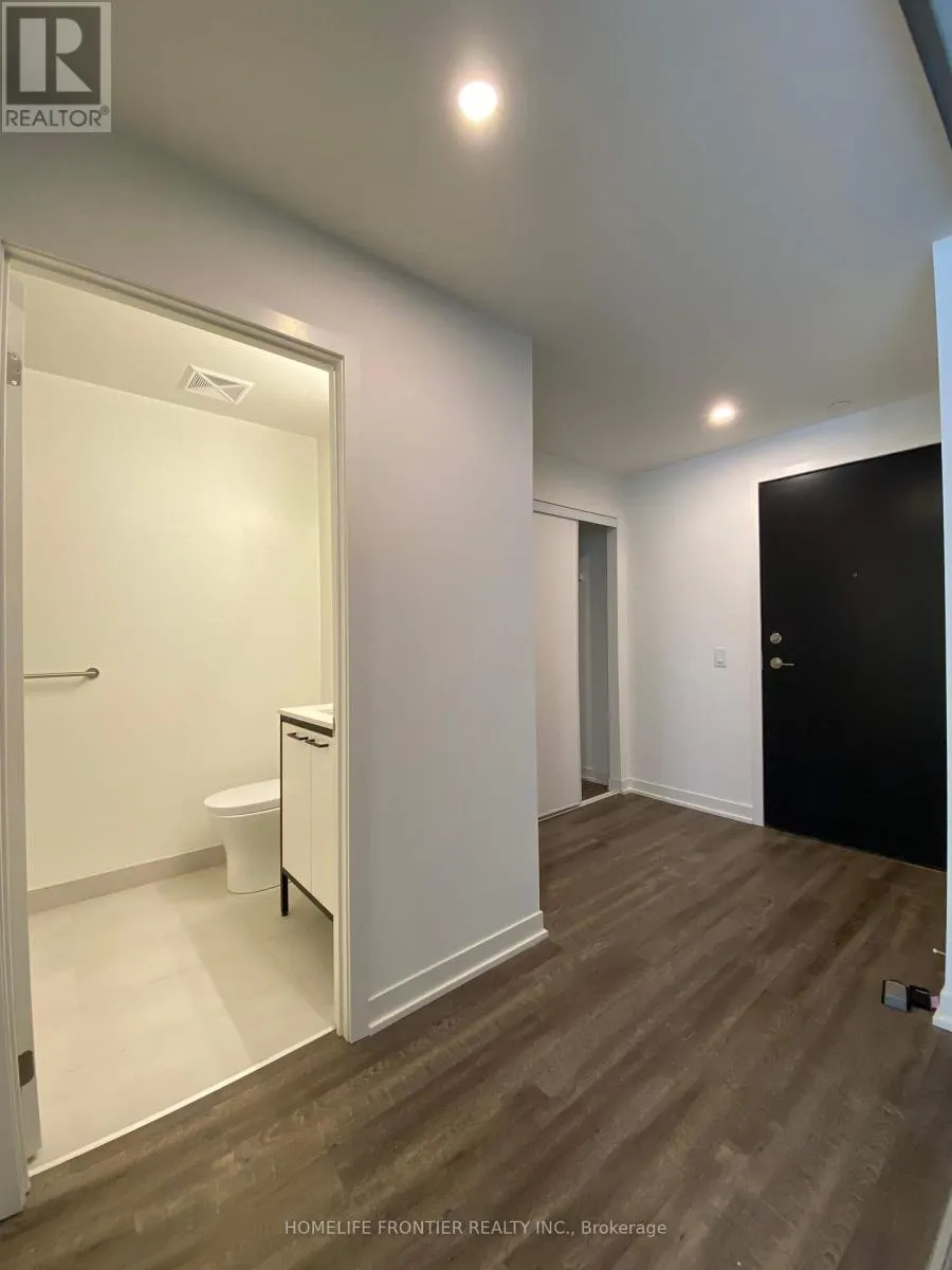 412 - 1808 ST. CLAIR AVENUE W