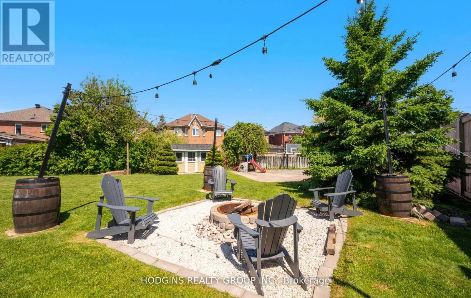 1376 AVON DRIVE