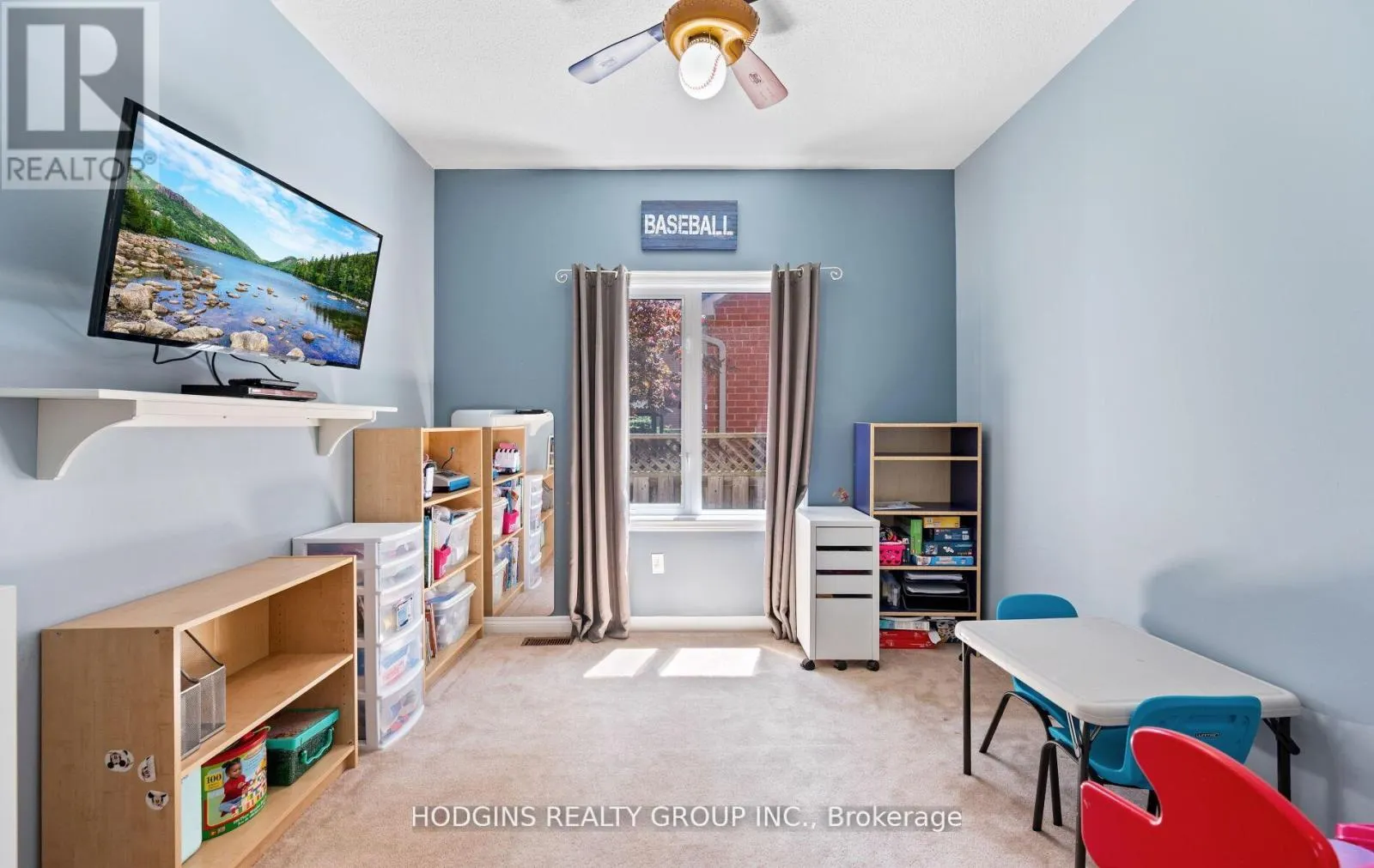 1376 AVON DRIVE