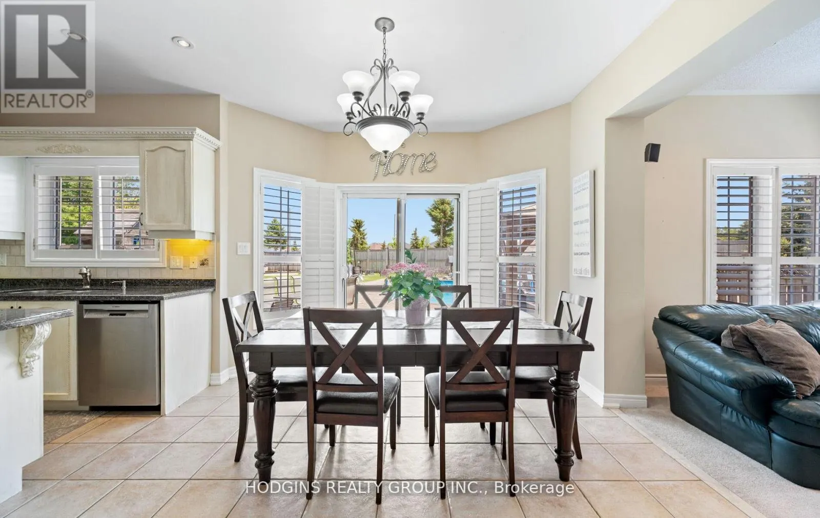 1376 AVON DRIVE