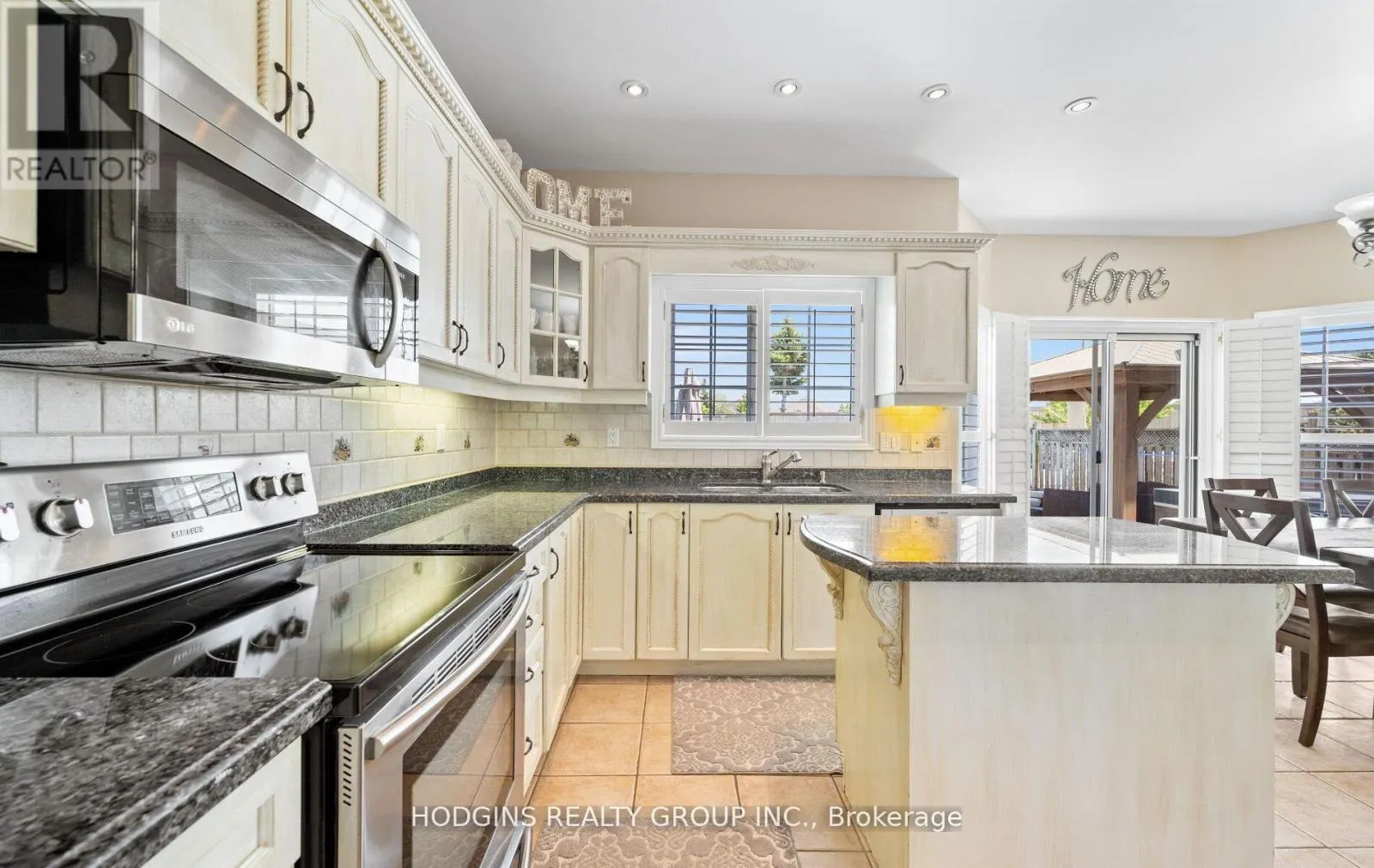 1376 AVON DRIVE