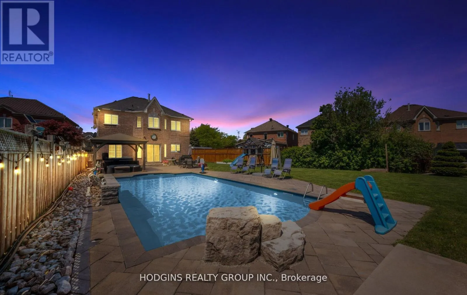1376 AVON DRIVE