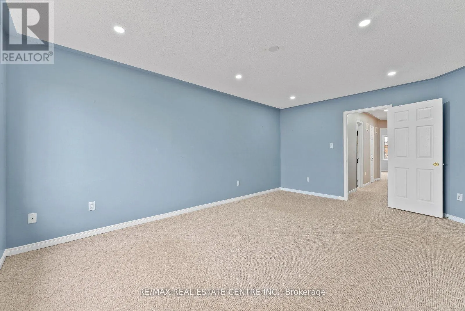 UPPER - 5382 LONGHOUSE CRESCENT
