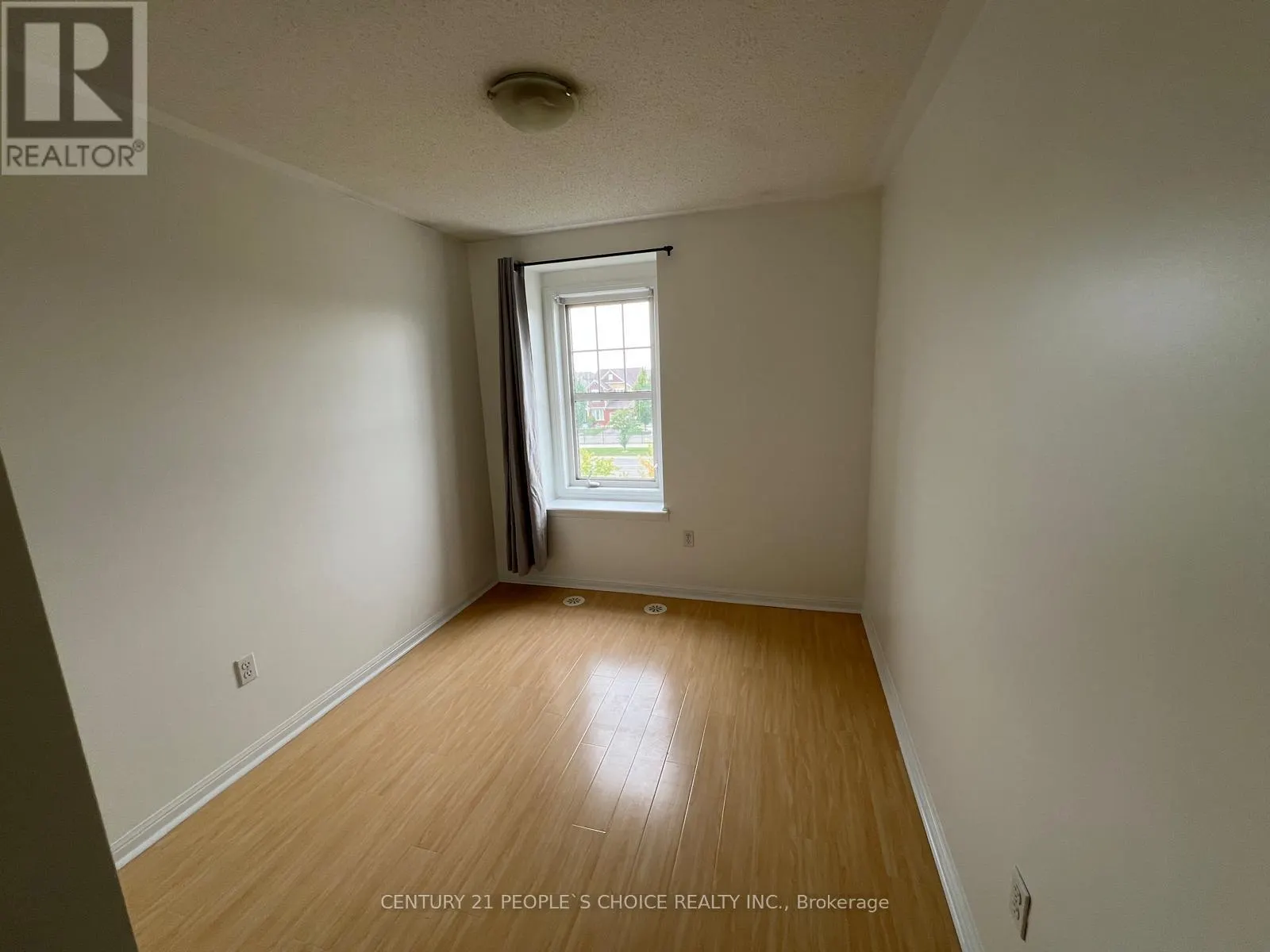 15 LANTERNLIGHT LANE