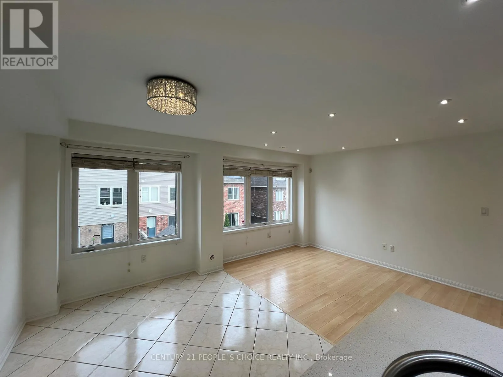 15 LANTERNLIGHT LANE