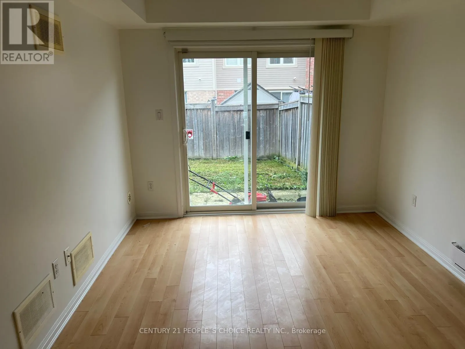 15 LANTERNLIGHT LANE