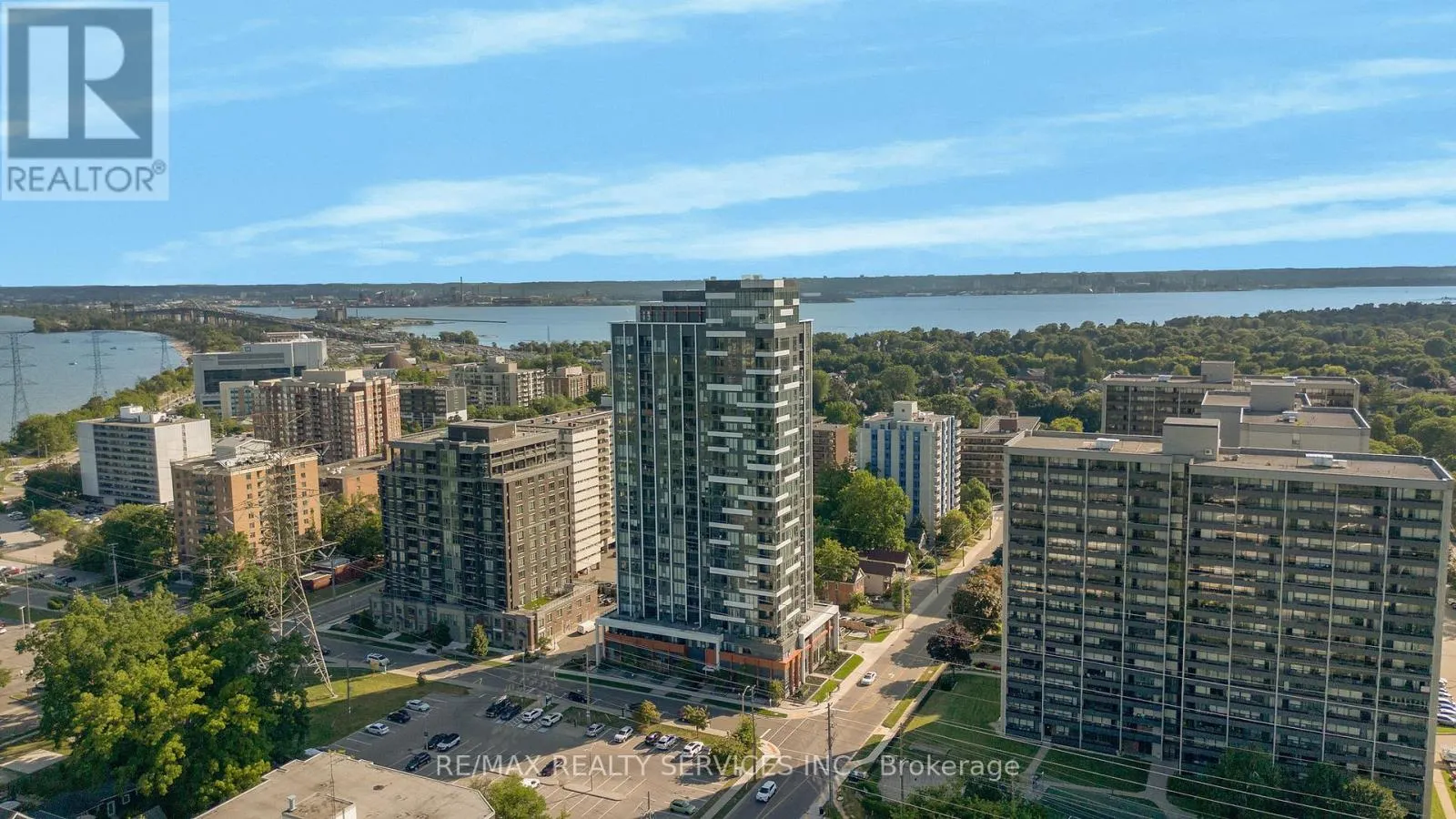 1302 - 500 BROCK AVENUE