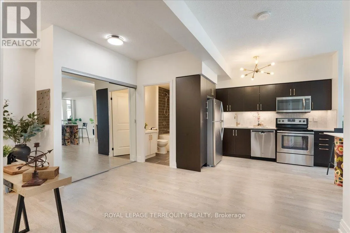 1301 - 55 SPEERS ROAD