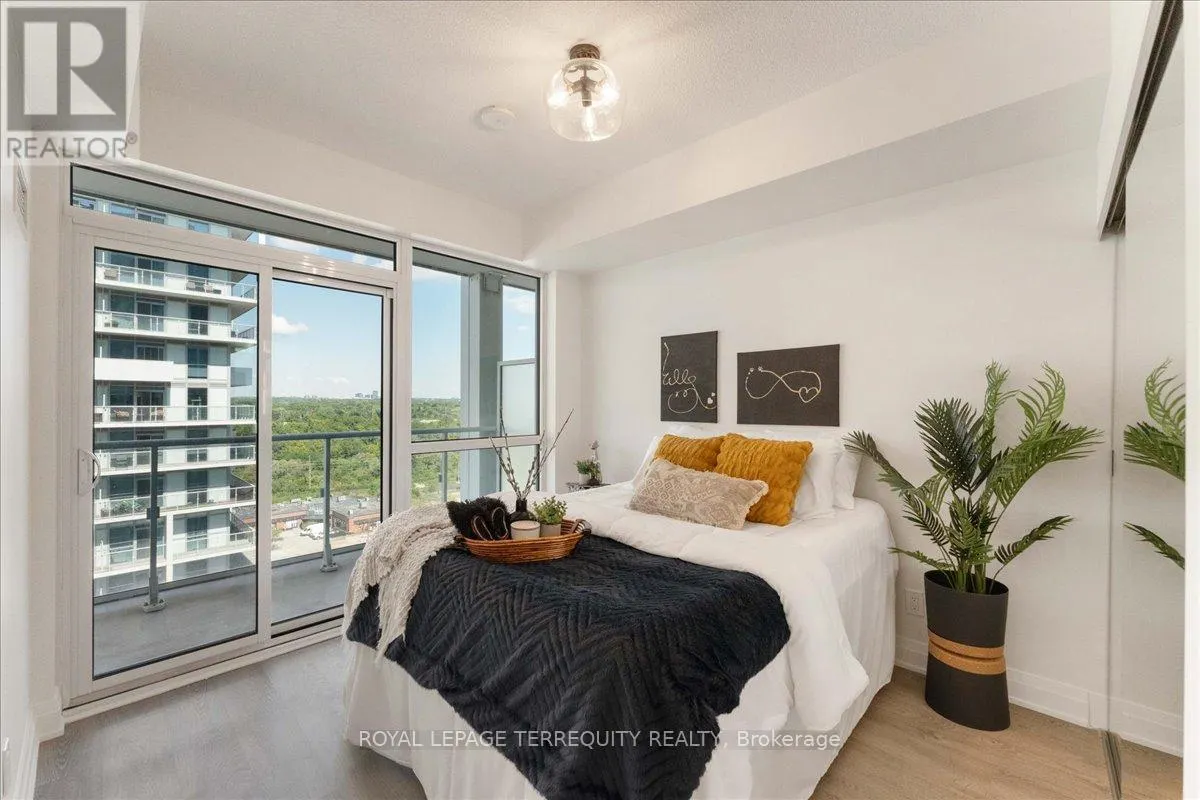 1301 - 55 SPEERS ROAD
