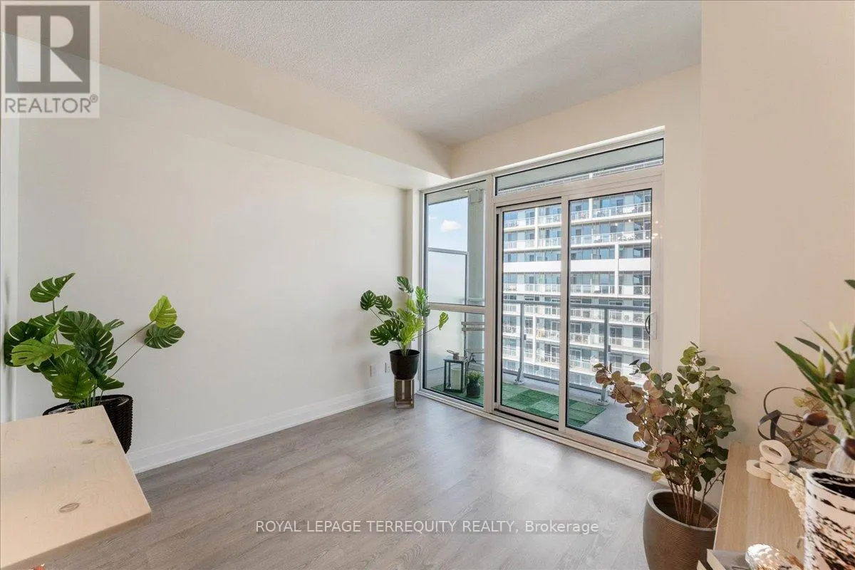 1301 - 55 SPEERS ROAD