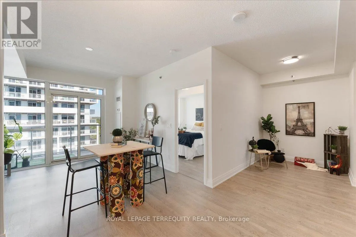 1301 - 55 SPEERS ROAD