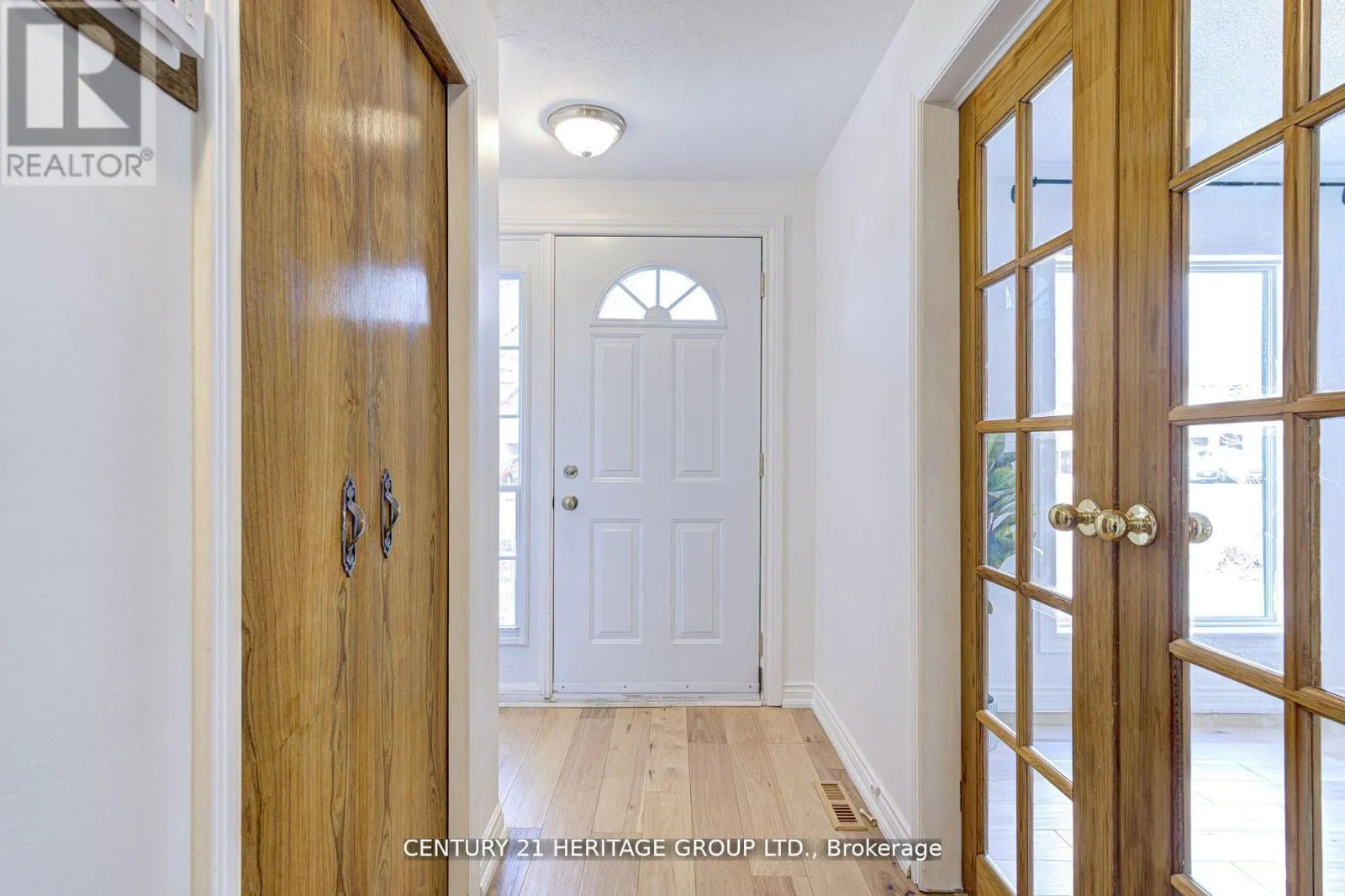 111 LORNE SCOTS DRIVE