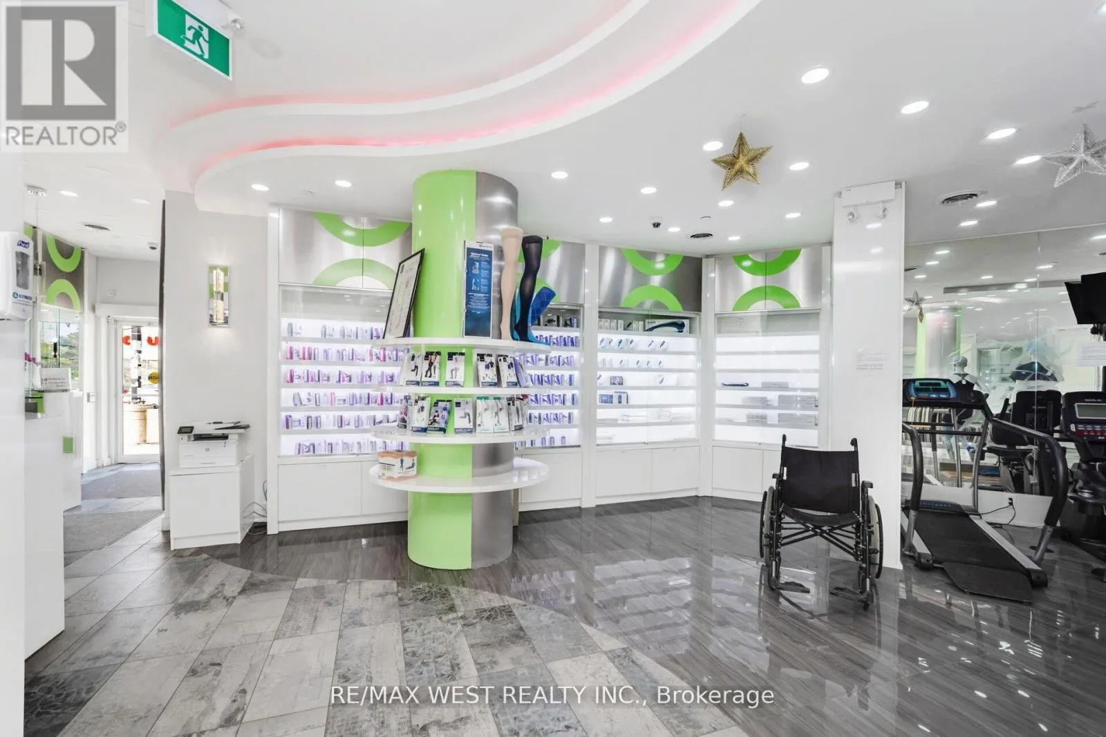 12 - 7990 KENNEDY ROAD