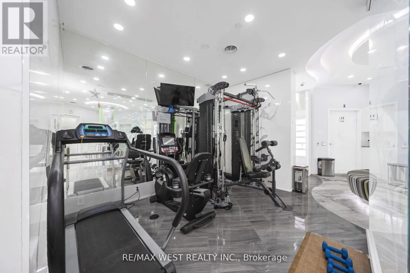 12 - 7990 KENNEDY ROAD
