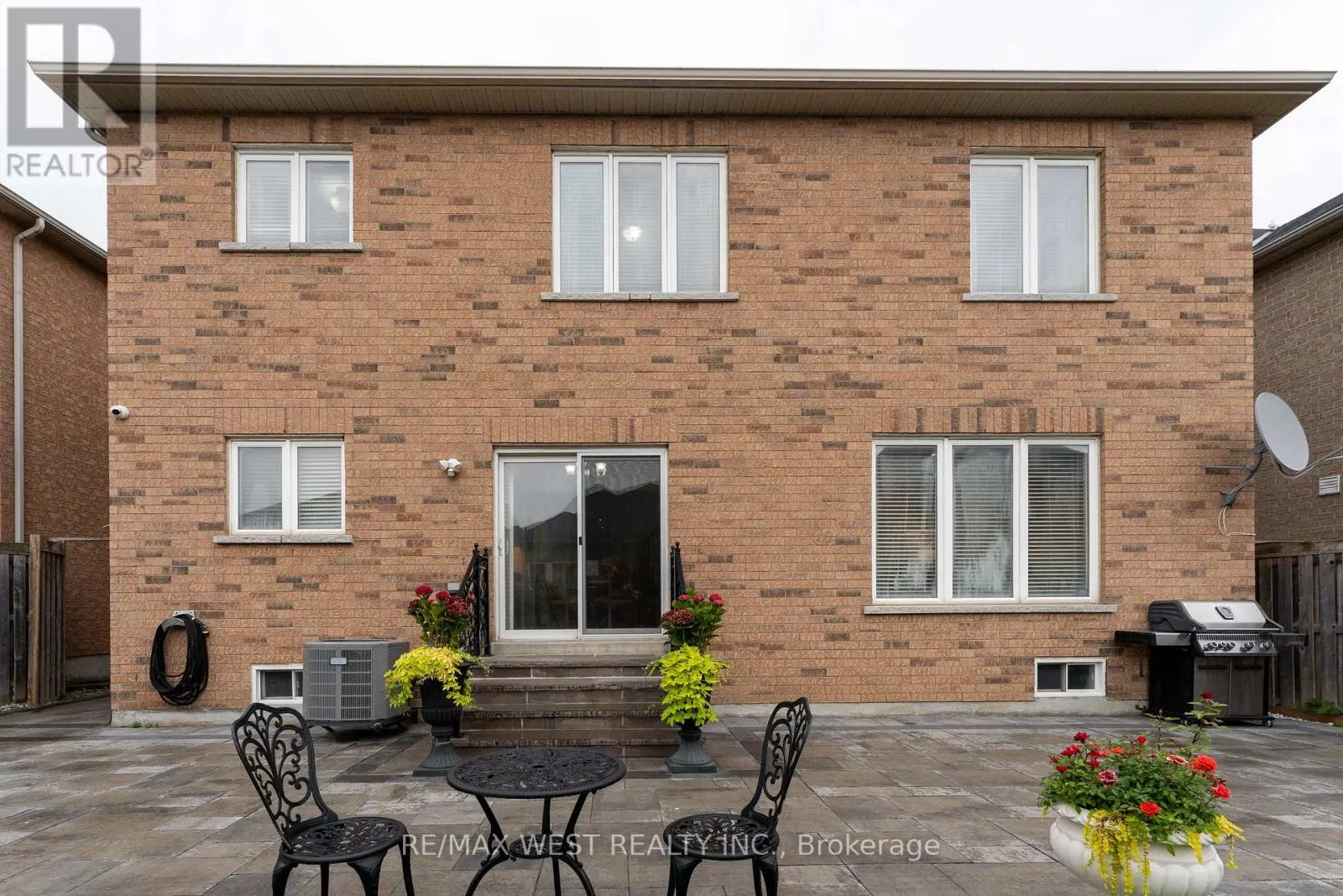 8 YELLOW AVENS BOULEVARD