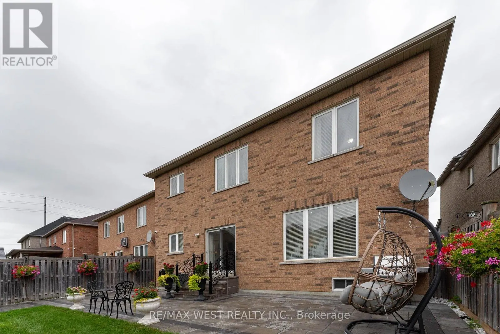 8 YELLOW AVENS BOULEVARD